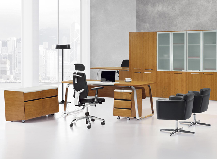 實(shí)木會(huì)議臺(tái)