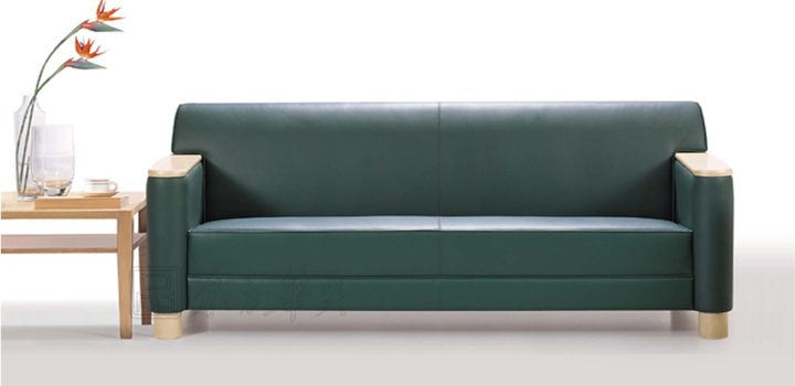 現(xiàn)代真皮沙發(fā)