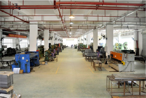 東方華奧家具工廠內(nèi)部