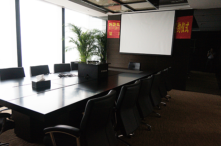 ���������F(tu��n)��ý�w���h��